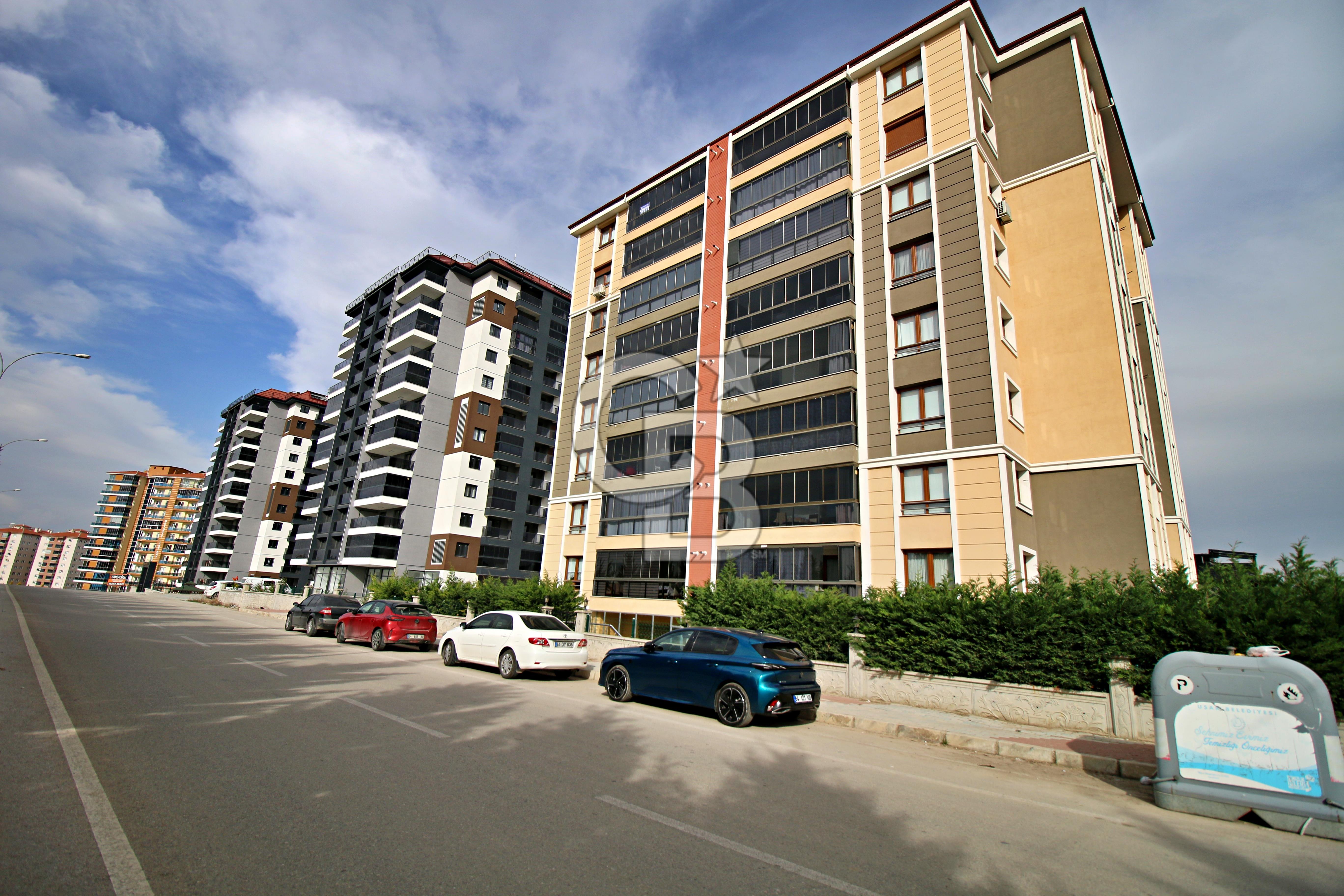CB OPİA'DAN BATIKENT CADDESİ'NE CEPHE GENİŞ ANAHTAR TESLİM 3+1