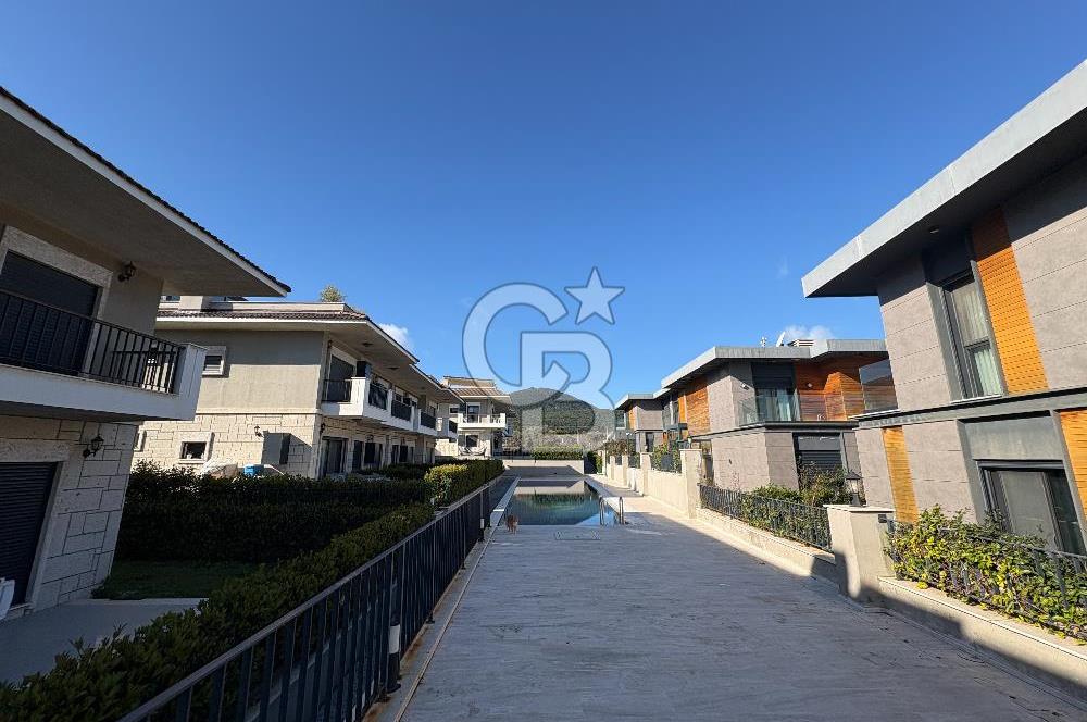 URLA CASAMARİN MAVİ PLAJ3 1+1 EŞYALI KİRALIK DAİRE