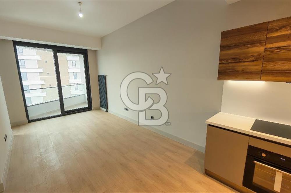 Evora İzmir Balkonlu Kısmi Deniz Manzaralı Kiralık 1+1 Daire