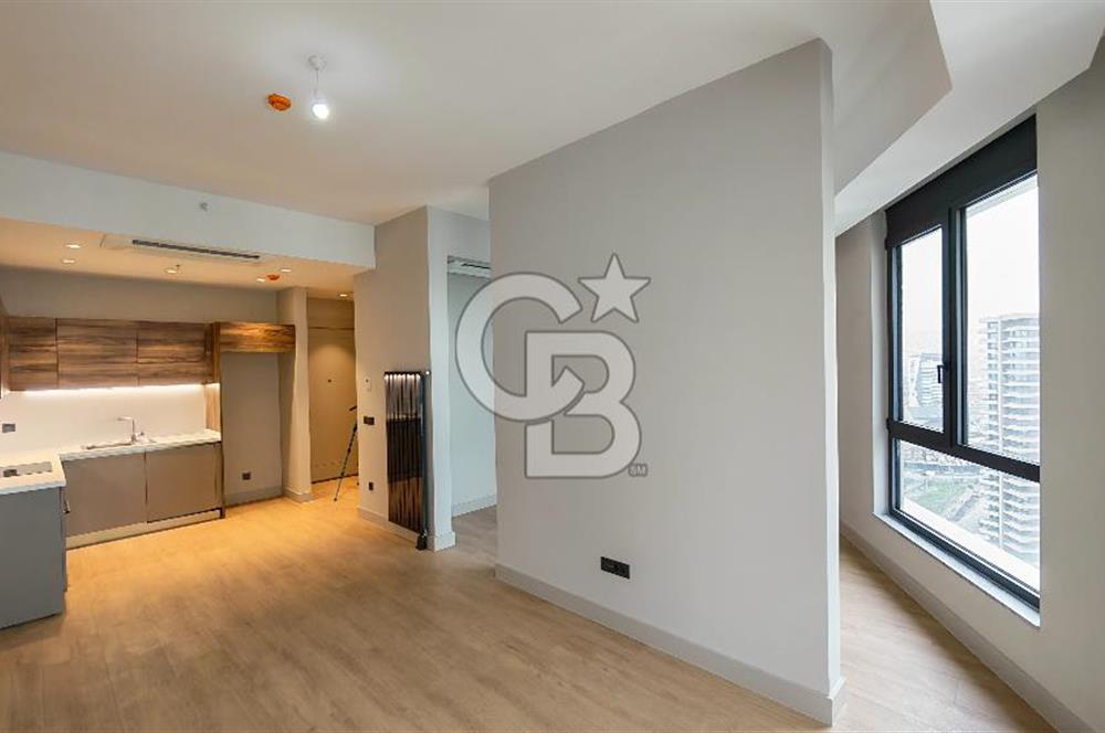 Evora İzmir Balkonlu Kısmi Deniz Manzaralı Kiralık 1+1 Daire