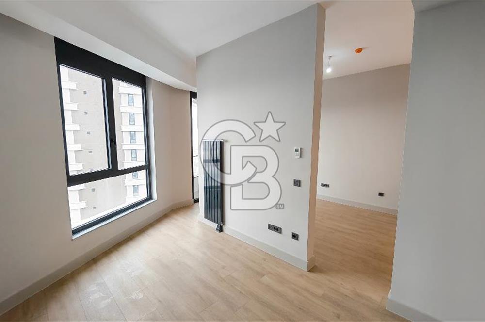 Evora İzmir Balkonlu Kısmi Deniz Manzaralı Kiralık 1+1 Daire