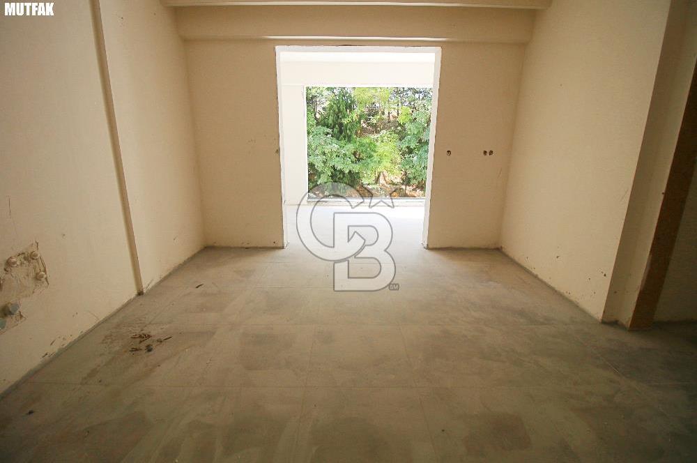 YATIRIM VE OTURUM İÇİM İDEAL ! '' SİTE İÇERSİNDE 3+1 DAİRE ''