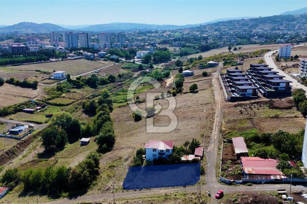 ATAKUM BÜYÜKOYUMCA'DA AZİZ IŞIK BULVARINDA KAT KARŞILIĞI ARSA