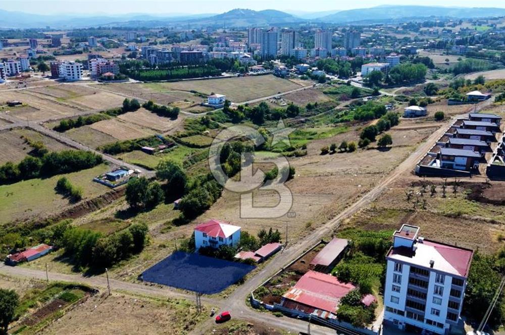 ATAKUM BÜYÜKOYUMCA'DA AZİZ IŞIK BULVARINDA KAT KARŞILIĞI ARSA