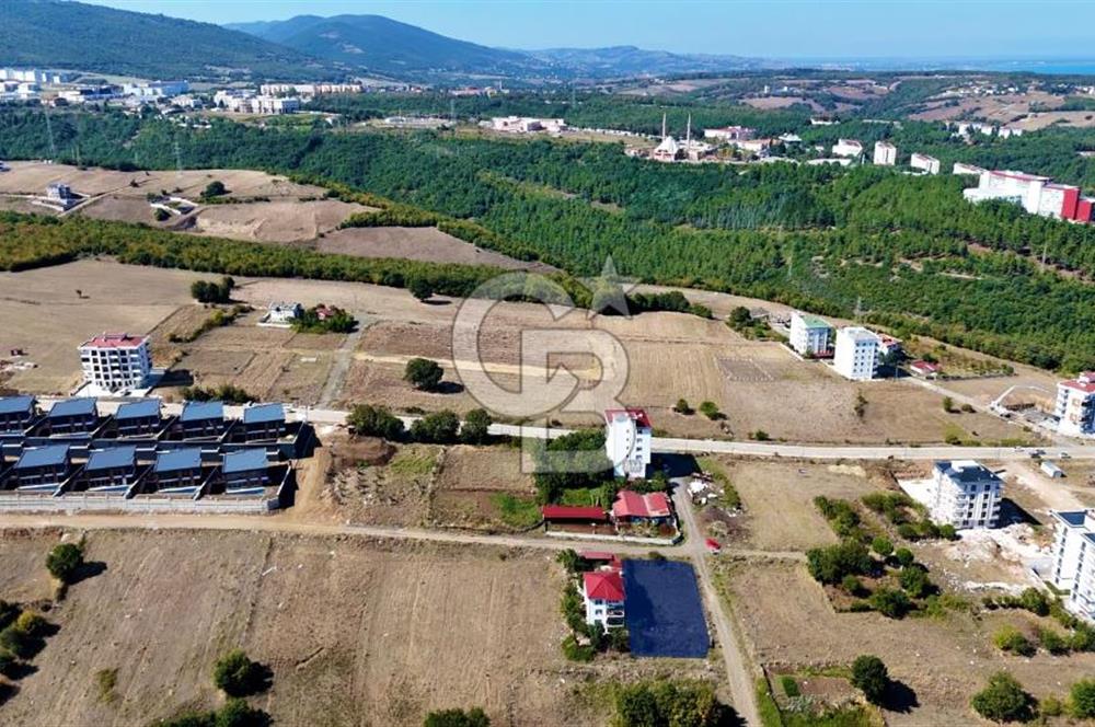 ATAKUM BÜYÜKOYUMCA'DA AZİZ IŞIK BULVARINDA KAT KARŞILIĞI ARSA