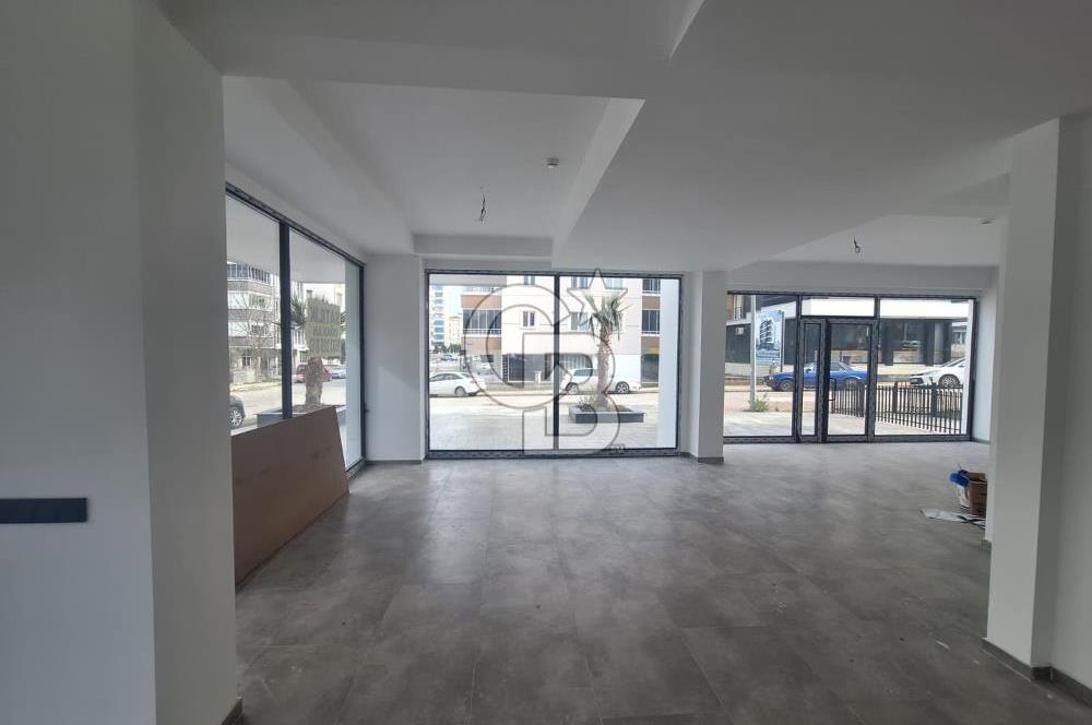 ATAKENT MAHALLESİNDE TRAMVAYA 100 METRE FIRSAT SATILIK DÜKKKAN