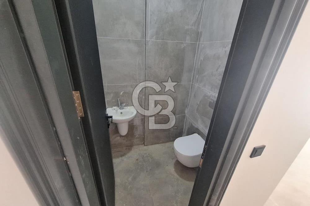 ATAKENT MAHALLESİNDE TRAMVAYA 100 METRE FIRSAT SATILIK DÜKKKAN