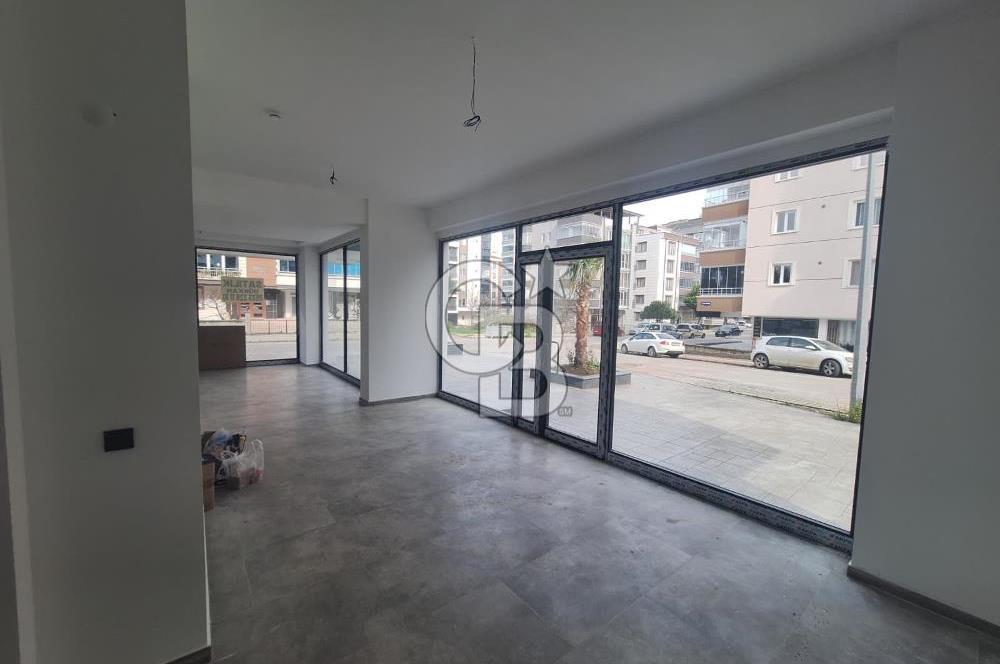 ATAKENT MAHALLESİNDE TRAMVAYA 100 METRE FIRSAT SATILIK DÜKKKAN