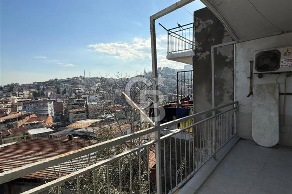 Karabağlar Yunus Emre'de 2+1 Satılık Daire