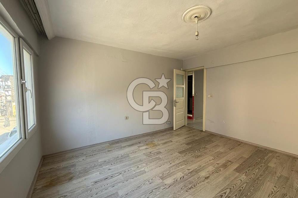 Karabağlar Yunus Emre'de 2+1 Satılık Daire