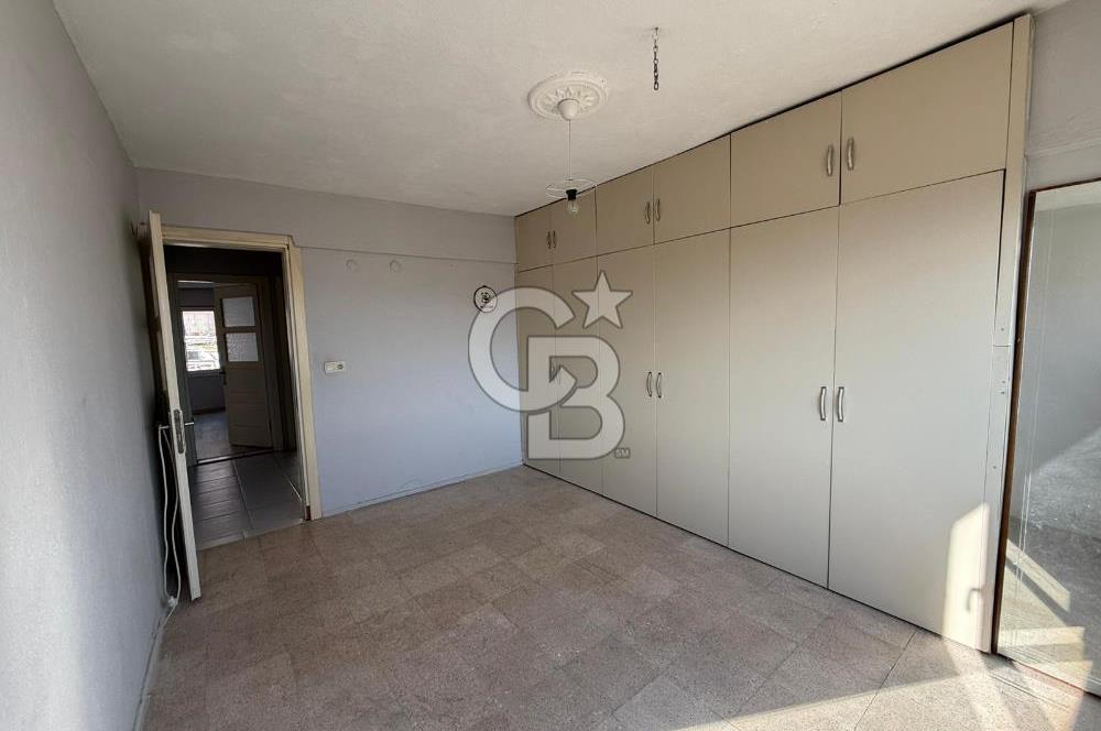 Karabağlar Yunus Emre'de 2+1 Satılık Daire