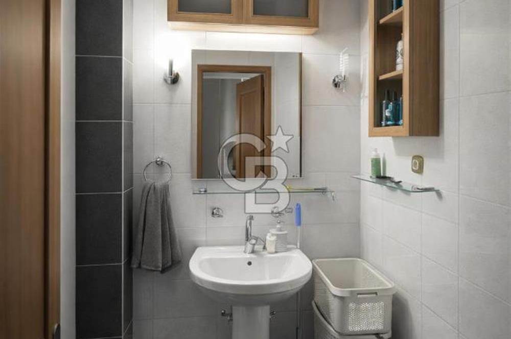 MERKEZİ KADIKÖYDE DEĞERLİ LOKASYONDA SATILIK DAİRE