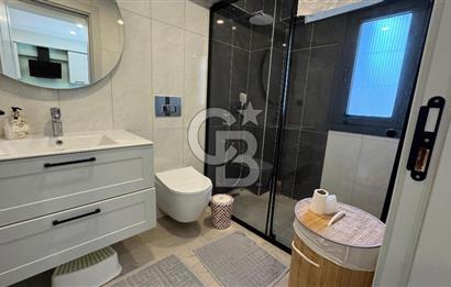 Yenifoça Kozbeyli'de Eşyalı Kiralık Villa