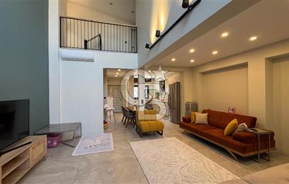 Yenifoça Kozbeyli'de Eşyalı Kiralık Villa