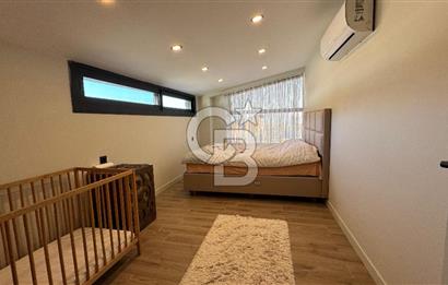 Yenifoça Kozbeyli'de Eşyalı Kiralık Villa