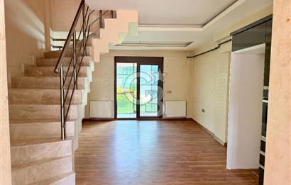 Foça Kazım Dirik Mah. Kiralık 2+1 Bahçeli Dubleks