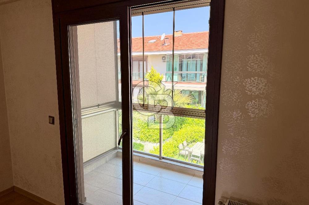 Foça Kazım Dirik Mah. Kiralık 2+1 Bahçeli Dubleks