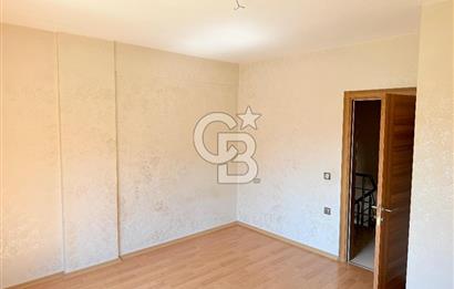 Foça Kazım Dirik Mah. Kiralık 2+1 Bahçeli Dubleks