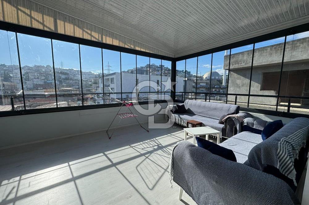 Karabağlar Yunus Emre Mah Cadde Üzeri 117 m2 3+1Teraslı Daire