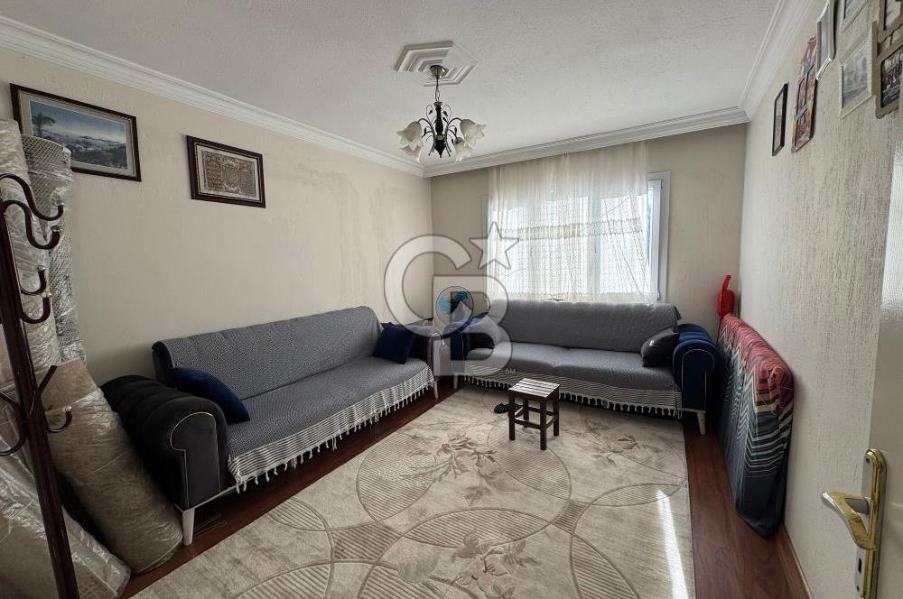 Karabağlar Yunus Emre Mah Cadde Üzeri 117 m2 3+1Teraslı Daire