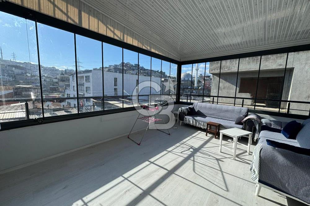 Karabağlar Yunus Emre Mah Cadde Üzeri 117 m2 3+1Teraslı Daire