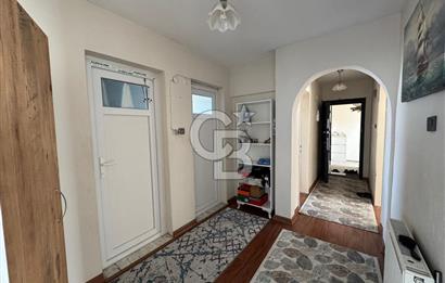 Karabağlar Yunus Emre Mah Cadde Üzeri 117 m2 3+1Teraslı Daire