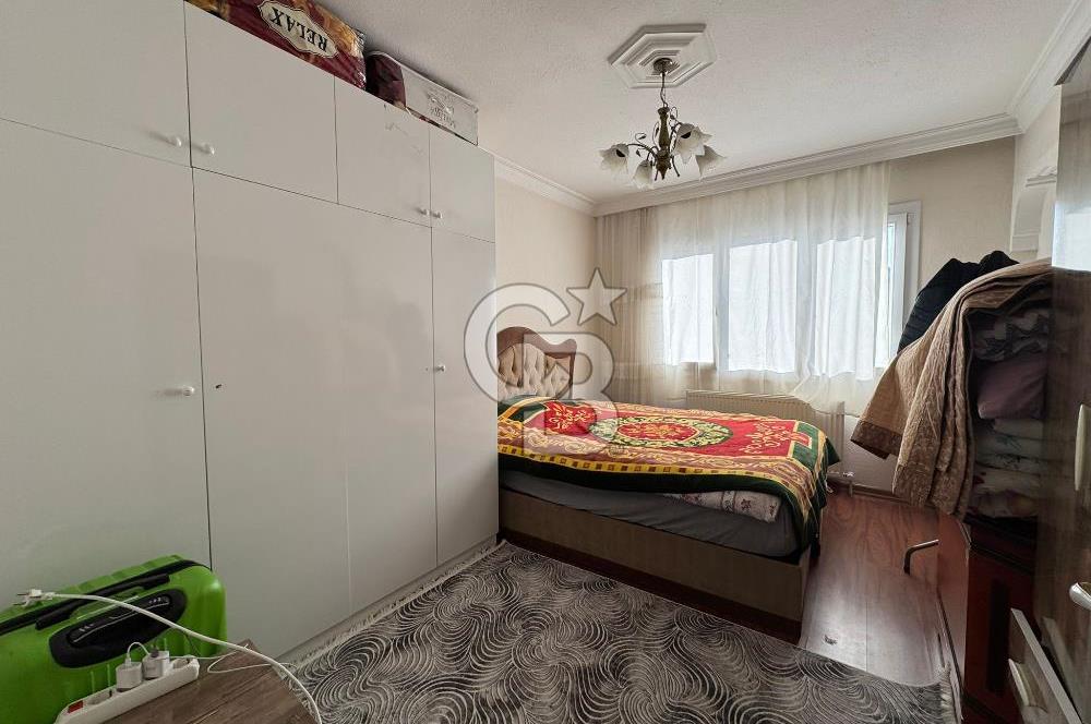 Karabağlar Yunus Emre Mah Cadde Üzeri 117 m2 3+1Teraslı Daire