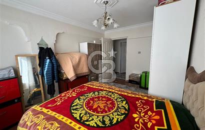 Karabağlar Yunus Emre Mah Cadde Üzeri 117 m2 3+1Teraslı Daire