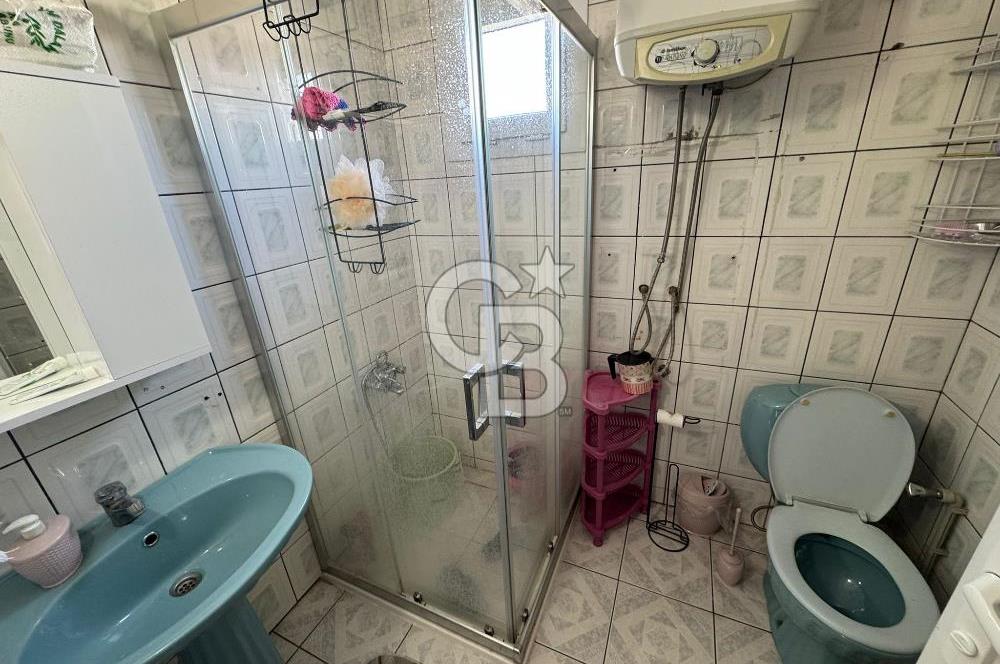 Karabağlar Yunus Emre Mah Cadde Üzeri 117 m2 3+1Teraslı Daire