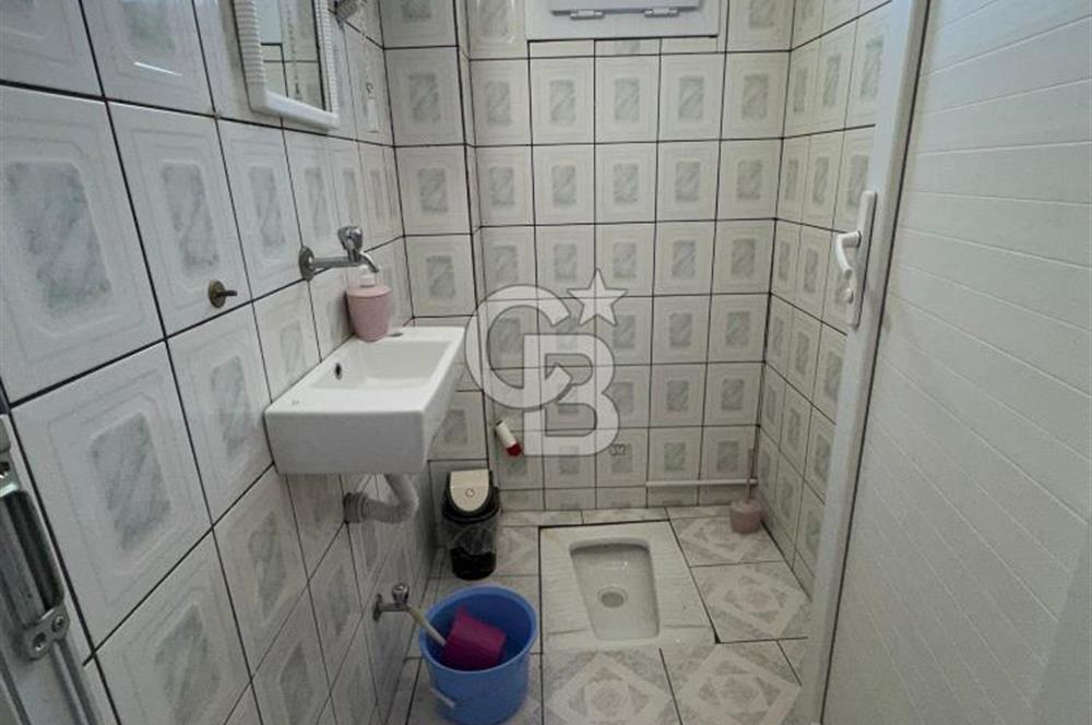 Karabağlar Yunus Emre Mah Cadde Üzeri 117 m2 3+1Teraslı Daire