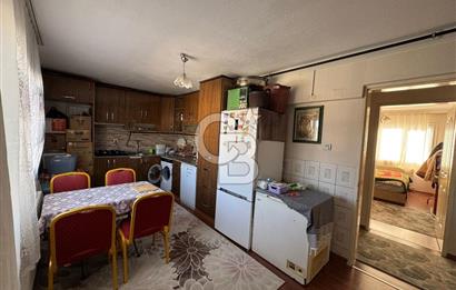 Karabağlar Yunus Emre Mah Cadde Üzeri 117 m2 3+1Teraslı Daire