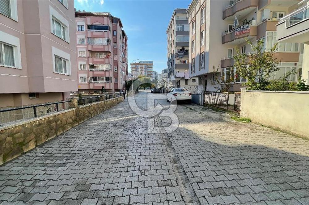 ATAKENT VE YENİ MAH. TRAMVAY DURAĞI ARASINDA KİRALIK 3+1 DAİRE