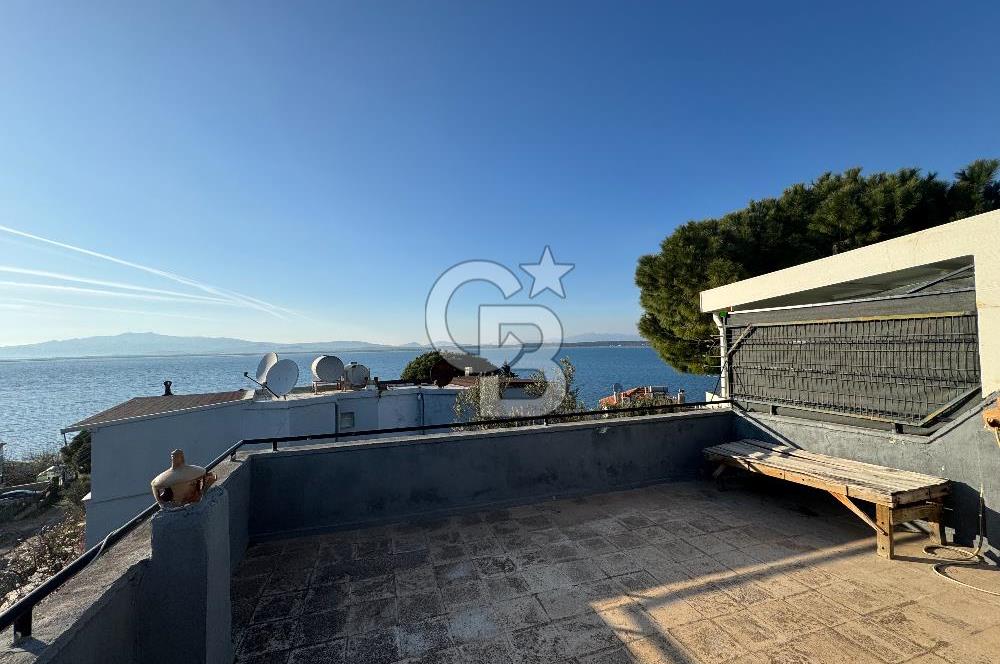 CB ODAKTAN | Aliağa Aşağı Şakran Denize 50 Metre Bahçeli, Teraslı Deniz Manzaralı 2 Katlı Villa