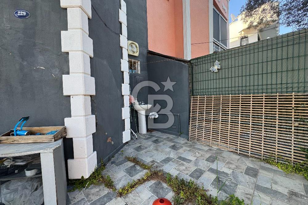 CB ODAKTAN | Aliağa Aşağı Şakran Denize 50 Metre Bahçeli, Teraslı Deniz Manzaralı 2 Katlı Villa