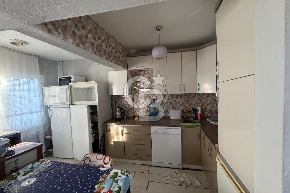 CB ODAKTAN | Aliağa Aşağı Şakran Denize 50 Metre Bahçeli, Teraslı Deniz Manzaralı 2 Katlı Villa