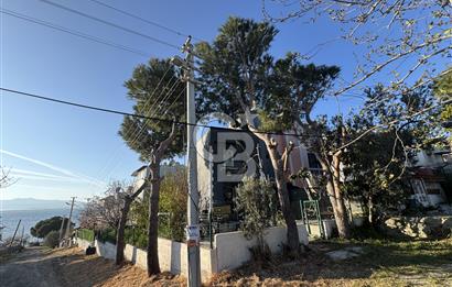 CB ODAKTAN | Aliağa Aşağı Şakran Denize 50 Metre Bahçeli, Teraslı Deniz Manzaralı 2 Katlı Villa