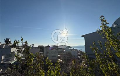 CB ODAKTAN | Aliağa Aşağı Şakran Denize 50 Metre Bahçeli, Teraslı Deniz Manzaralı 2 Katlı Villa