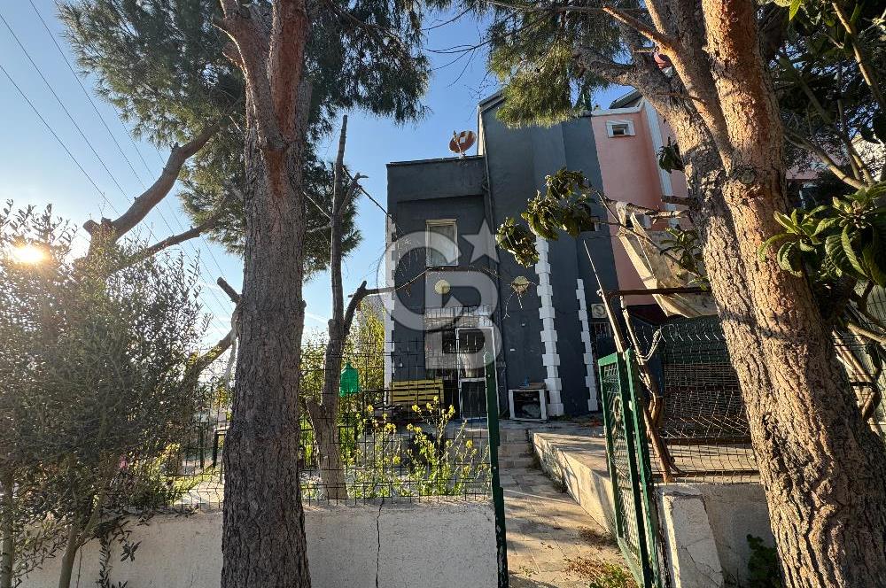 CB ODAKTAN | Aliağa Aşağı Şakran Denize 50 Metre Bahçeli, Teraslı Deniz Manzaralı 2 Katlı Villa