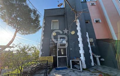 CB ODAKTAN | Aliağa Aşağı Şakran Denize 50 Metre Bahçeli, Teraslı Deniz Manzaralı 2 Katlı Villa