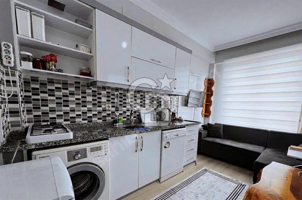 COLDWELL BANKER'DEN BAHÇELİEVLER'DE SATILIK EŞYALI 1+1 DAİRE