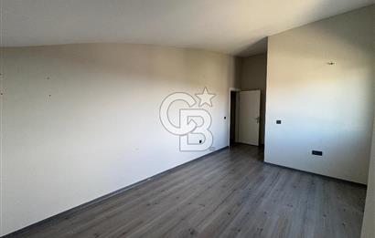 URLA KUŞÇULAR ARTI PRESTİJ EVLERİNDE KİRALIK VİLLA