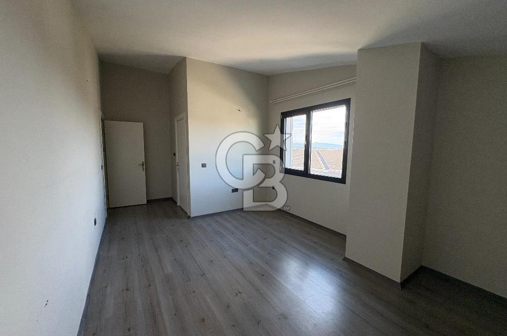 URLA KUŞÇULAR ARTI PRESTİJ EVLERİNDE KİRALIK VİLLA