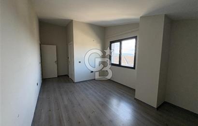 URLA KUŞÇULAR ARTI PRESTİJ EVLERİNDE KİRALIK VİLLA