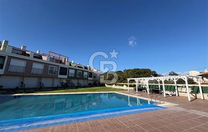 URLA'DA HAVUZLU SİTE İÇİNDE BAHÇELİ 1+1 EŞYALI KİRALIK DAİRE