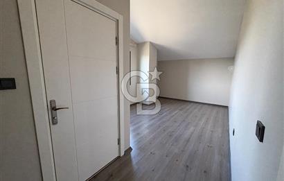 URLA KUŞÇULAR ARTI PRESTİJ EVLERİNDE KİRALIK VİLLA