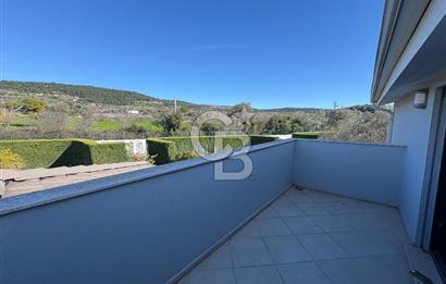 URLA KUŞÇULAR ARTI PRESTİJ EVLERİNDE KİRALIK VİLLA