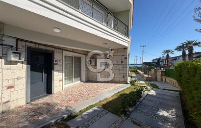 URLA'DA HAVUZLU SİTE İÇİNDE BAHÇELİ 1+1 EŞYALI KİRALIK DAİRE