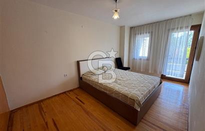 URLA İSKELE EVRENKAYA SİTESİNDE 4+1 EŞYALI KİRALIK VİLLA