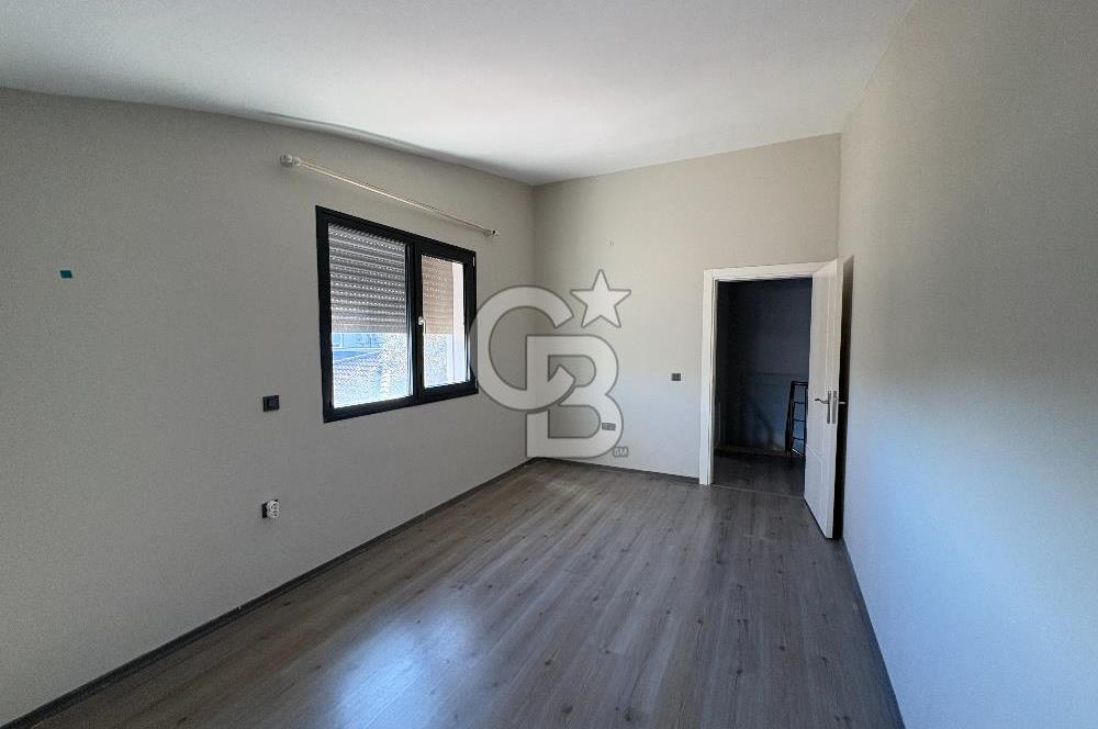 URLA KUŞÇULAR ARTI PRESTİJ EVLERİNDE KİRALIK VİLLA