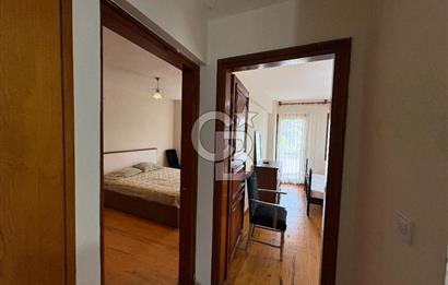 URLA İSKELE EVRENKAYA SİTESİNDE 4+1 EŞYALI KİRALIK VİLLA